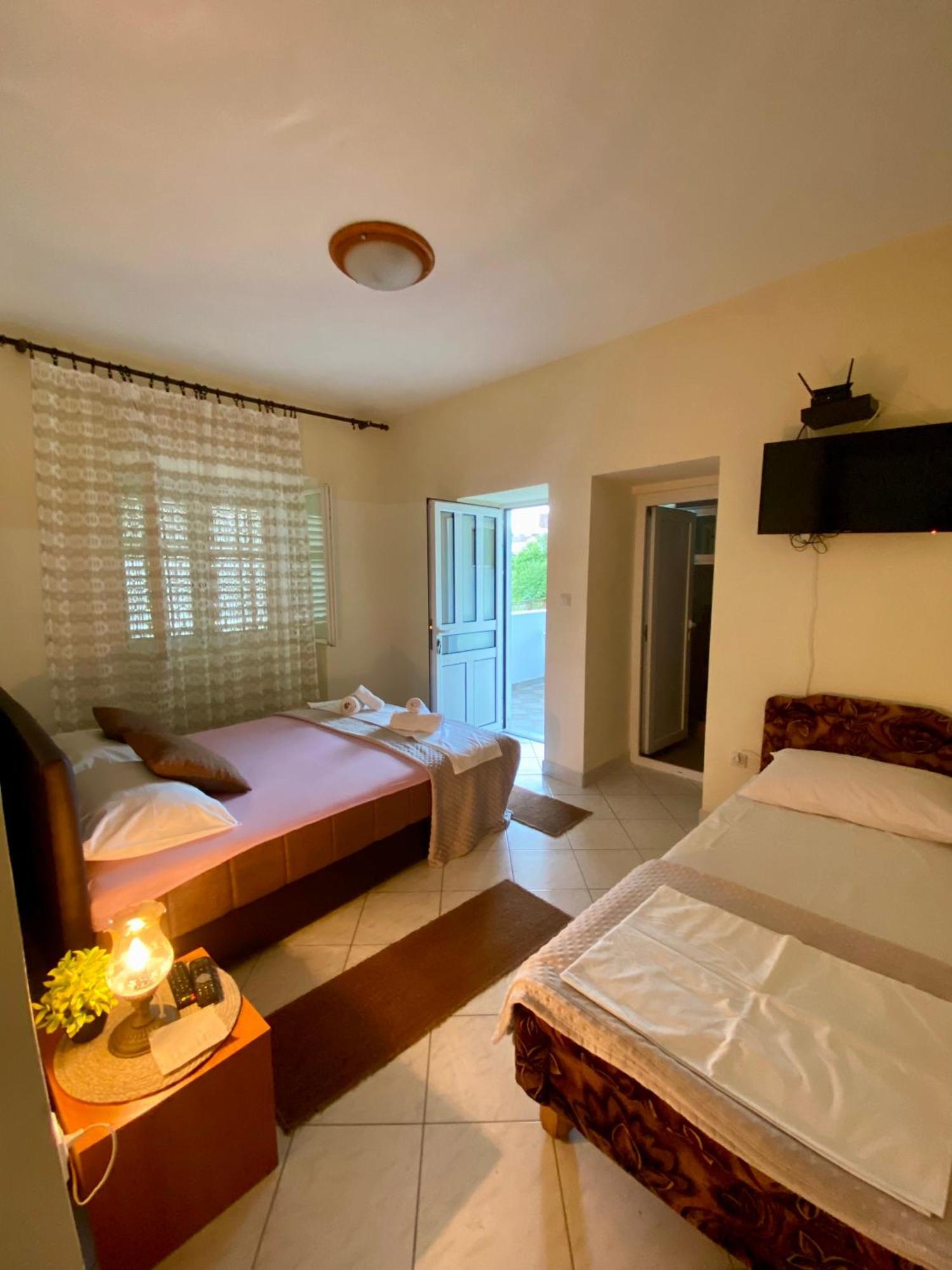 Apartmani Dragana Херцег-Новий Екстер'єр фото